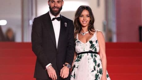 Karim Benzemá y Lyna Khoudri pasean su amor por la alfombra roja de Cannes