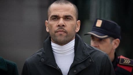 Dreigt er toch straf voor Dani Alves? Spaanse aanklagers in beroep na vrijspraak van verkrachting