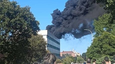 Alerta en Santander por un incendio en la Facultad de Ciencias
