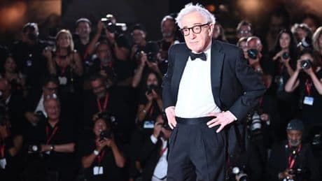 "Une honte": l'Ukraine s'indigne contre la participation de Woody Allen à un festival de cinéma russe