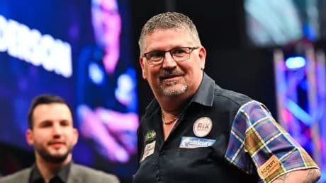 Gary Anderson slams 'boring' new age of darts players and begs old rival to return