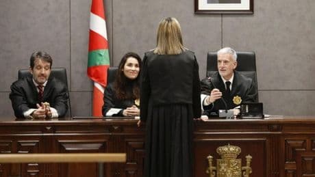 El Gobierno vasco creará 474 plazas en la Justicia para que se hable en euskera
