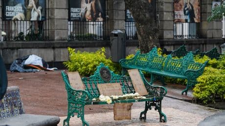 Removal of Castro and Guevara Statues Ignites Outcry in Mexico City
