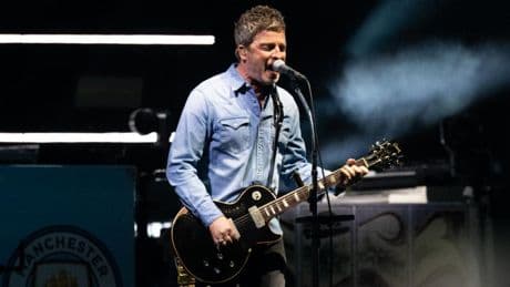 Noel Gallagher de Oasis pone a la venta "la guitarra más comentada del verano"