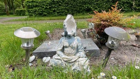 Vijf jaar cel geëist voor vernielen graven in Utrecht en deelname terreurgroep