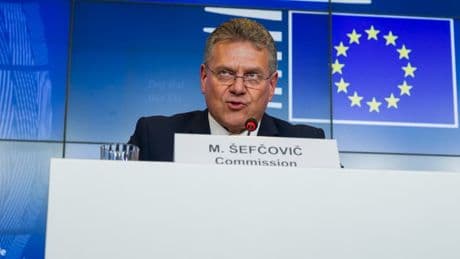 Guerre commerciale: l'Europe suggère une offre à 50 milliards d'euros aux États-Unis pour "résoudre le problème"
