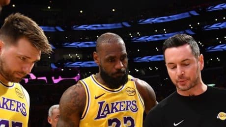LeBron y su decisión: ¿quiere seguir jugando junto a Doncic?