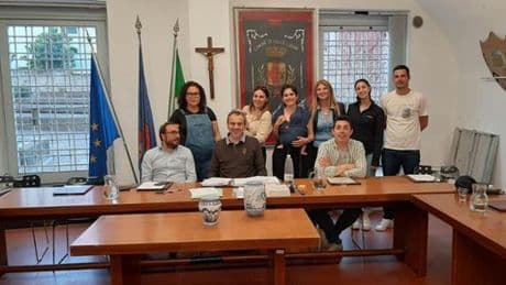 Celle, Consiglio comunale con mamme e bebè