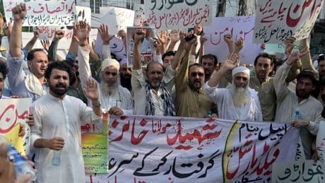 « Ni les talibans, ni l’armée » : dans les zones tribales du Pakistan, la population demande la paix