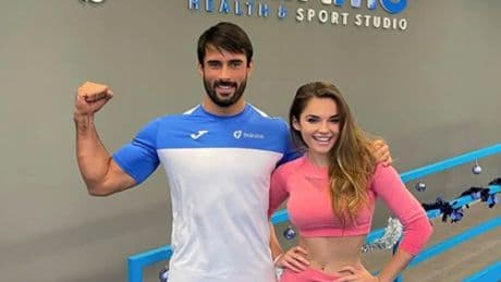 De las canchas de vóley a convertirse en el mayor apoyo de Melody: así es Ignacio Batallán, pareja de la cantante que representará a España en Eurovisión este sábado