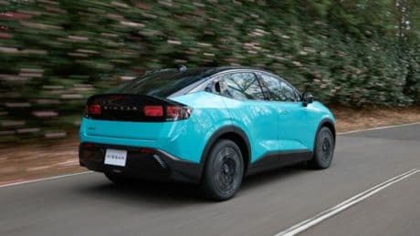 Nissan Leaf, con la terza generazione diventa un crossover (quasi) coupé – FOTO