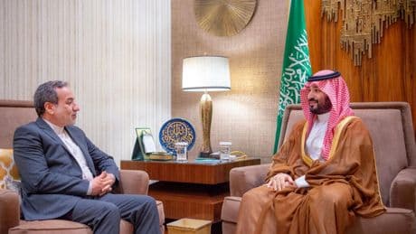 Gulf states begin diplomatic scramble to end Israel-Iran conflict
