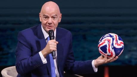 ’FIFA verplaatst fans zodat stadions op WK voor Clubs minder leeg lijken’