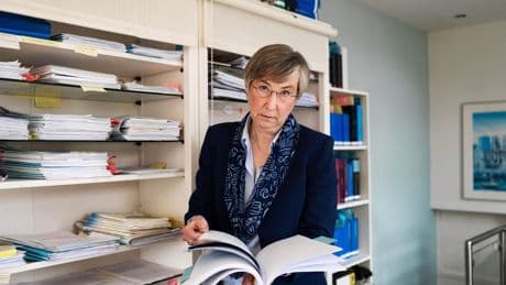 De toegeëigende pensioenmiljarden van havenarbeiders en de rol van DNB: wie houdt toezicht op de toezichthouder?