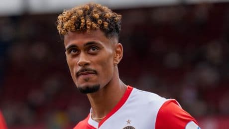 Feyenoord presenteert Borges, die als verrassing uit helikopter komt op Open Dag
