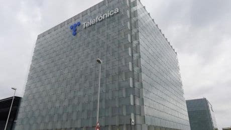 Telefónica acuerda la venta de su operación de Ecuador a Millicom