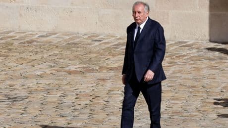 Regierungskrise in Paris: Frankreichs Premier stellt die Vertrauensfrage