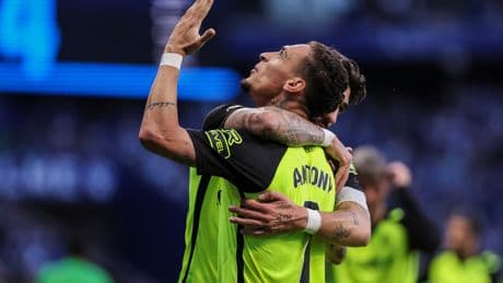 Remontada de Champions de un Betis que aplaza la permanencia del Espanyol