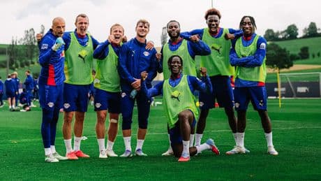 Sieg im Trainingsspiel! - Dieses Werner-Foto sollte es gar nicht geben