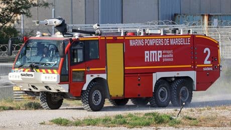 Marseille : autoroutes A7 et A51 coupées en raison d’un incendie près de la ville