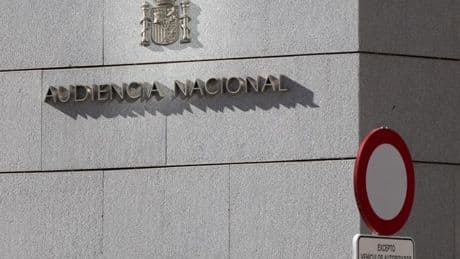 La Policía tacha de "embaucador" a un imán que convenció a sus fieles en Catalunya de que era un "santo"