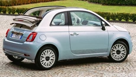Fiat 500 Collezione 1957, ispirata alla Dolce Vita. Solo 1957 esemplari per alcuni Paesi europei e Giappone