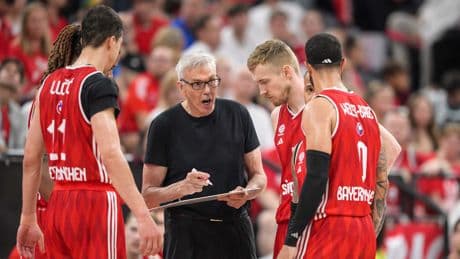 Klausel im Kanada-Vertrag - Bleibt Herbert jetzt sogar länger bei Bayern?