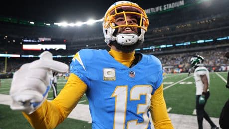 Keenan Allen visiting with Chargers as rumors of possible reunion swirl