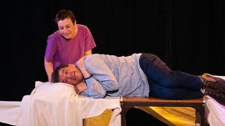 Alzheimer : les relations familiales à l’épreuve de la maladie au cœur d’une pièce de théâtre