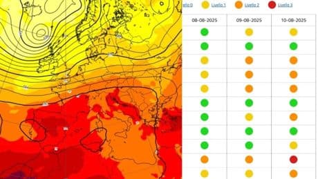 Caldo, domani bollino rosso a Firenze e arancione in 13 città: ecco dove, l'allerta per domenica 10 agosto