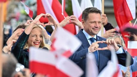 Europeístas y ultranacionalistas se disputan la presidencia de Polonia