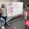 On a visité l’« école » ouverte par Tinder pour aider ses utilisateurs à trouver l’amour