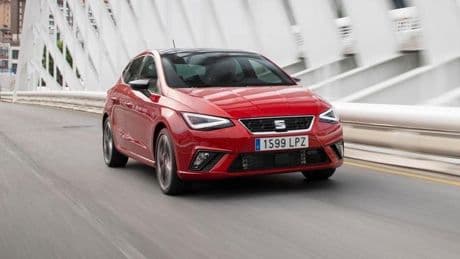 Los 10 coches de gasolina y diésel más vendidos en enero de 2025 en España