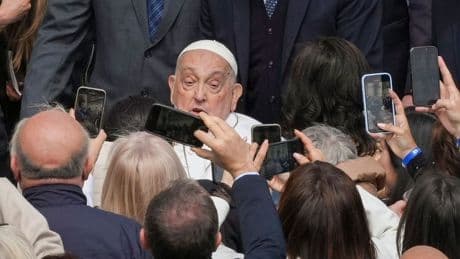Vatikan: Papst vor ungewöhnlichen Ostern