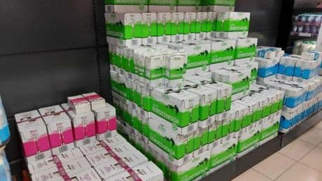 La CNMC no abrirá expediente sancionador a Mercadona, Lidl y otros 'súper' acusados de fijar precios en la leche