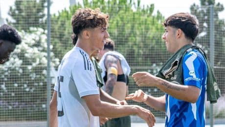 Quién es Thiago Pitarch, la joya de la cantera del Real Madrid que marcó un gol en su debut con Xabi Alonso