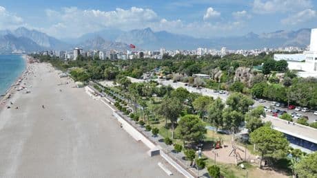 Çevre temizliğinde sıkı denetim! Sahile çöp atana para cezası kesilecek