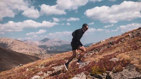 El ultra alpinista Kilian Jornet vuela por las montañas de Colorado: cuenta ya 11 cimas en menos de cuatro días