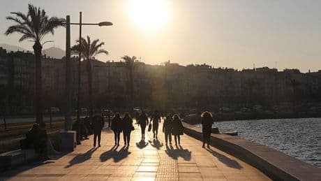 Meteoroloji cuma gününe dikkat çekti: Sıcaklıklar artıyor, yağışlar azalıyor