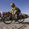 Paris-Roubaix 2025 : victoire historique de la Française Pauline Ferrand-Prévôt, qui s'impose en solitaire sur l'Enfer du Nord
