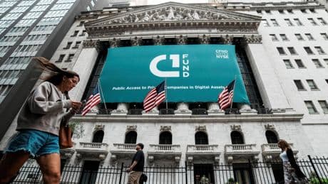 Wall Street sube: la nominación de Miran como gobernador de la Fed aumenta las expectativas de una bajada de tipos