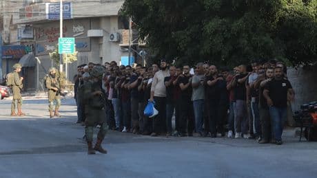 İşgalci İsrail Tulkerim'i ablukaya aldı: Onlarca Filistinli rehin halde