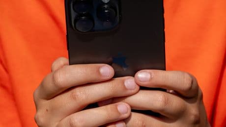 Texas Requires Apple and Google to Verify Ages for App Downloads