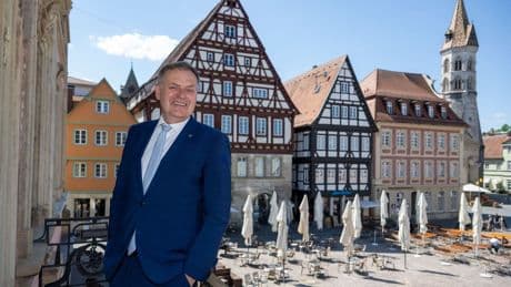 Oberbürgermeisterwahl: Wahl in Schwäbisch Gmünd: OB Arnold gewinnt haushoch