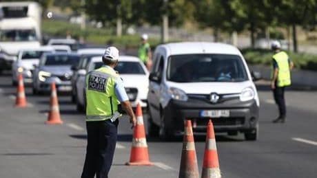 Trafik cezalarının artırılmasına yönelik düzenlemeleri de içeren kanun teklifi, TBMM Adalet Komisyonunda