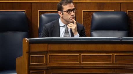 Cuerpo subraya que la consulta pública sobre la opa de BBVA sobre Banco Sabadell "no se plantea como un sí o un no"