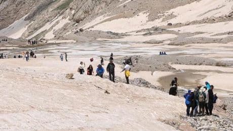 Tam 20 bin yıllık! Görmek için Hakkari'ye akın ettiler