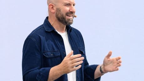 Meta's tech chief says it's time for Silicon Valley to embrace the military again