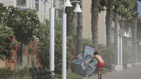 AEMET activa avisos por rachas muy fuertes de viento en Galicia y oeste de Asturias