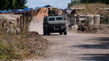 Putin zieht 50.000 Soldaten zusammen: Trump beobachtet den Plan „sehr genau“